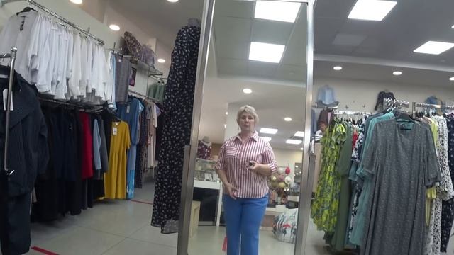 ЯРКИЕ ПРИМЕРКИ В ПЕРСОНЕ. СУМОЧКИ ИЗ PIPPIN смотреть онлайн