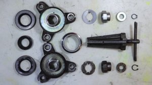 Замена САЛЬНИКА и ФЛАНЦА ВТОРИЧНОГО ВАЛА КПП ВАЗ классика (LADA 2101-07)