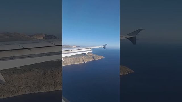 Aegean Airlines, Landing at Chania International Airport смотреть онлайн