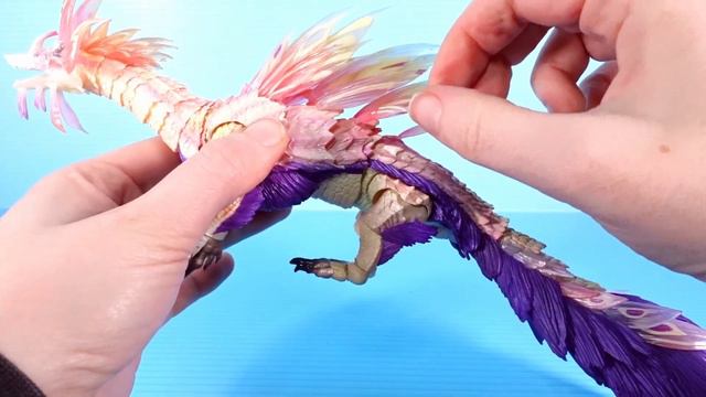 S.H. MonsterArts Monster Hunter Mizutsune смотреть онлайн