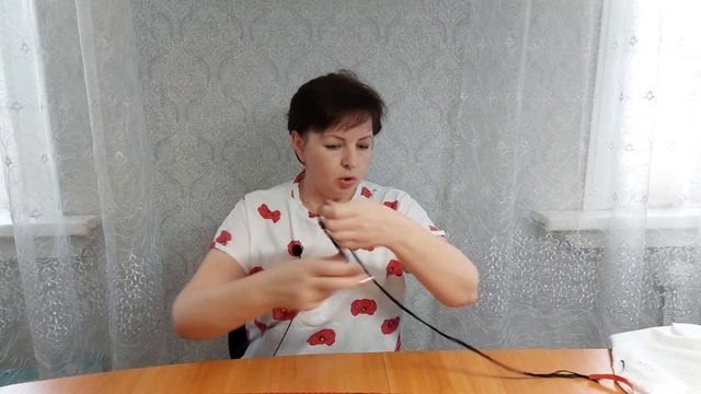 Как разрезать моток мулине на равные части. Или по метру. смотреть онлайн