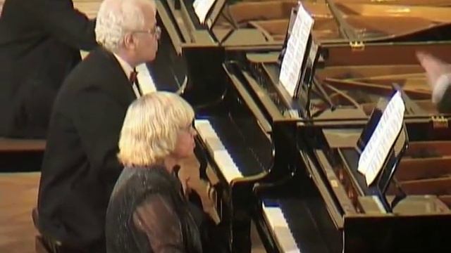 Riga Piano Duo: Robert Casadesus - Concerto for 3 pianos смотреть онлайн