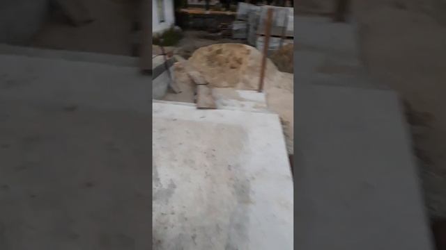 Первый ряд , кладка стен дома смотреть онлайн