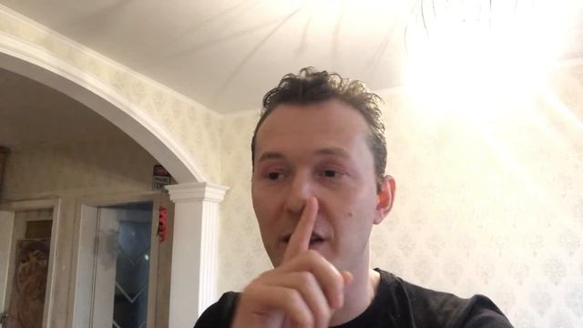 Собака лает на прохожих Что делать и в чем суть? смотреть онлайн