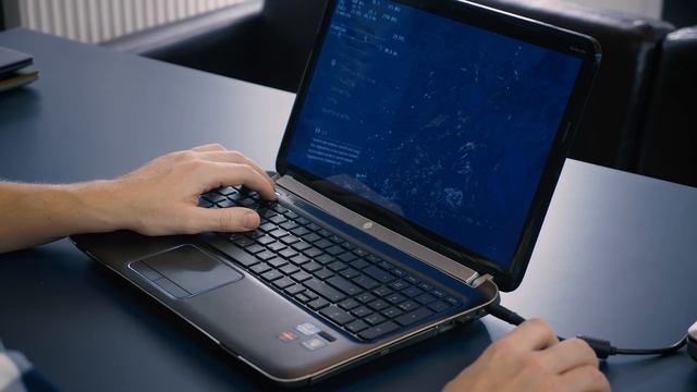 На что способны старые ноутбуки в современных играх. смотреть онлайн