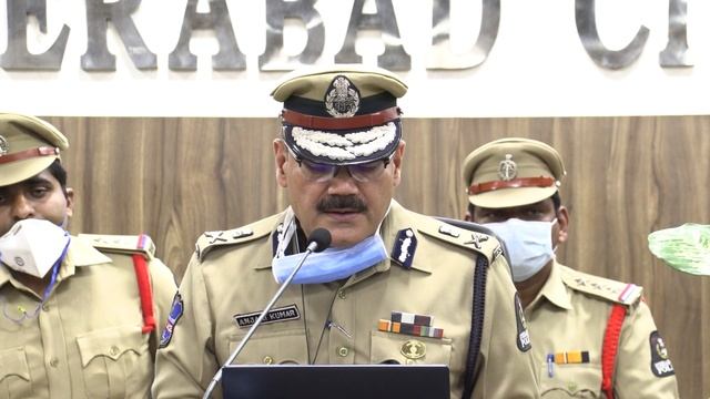 CHINA BASED ONLINE GAMING &CHEATING THE PUBLIC/ANJANI KUMAR,IPS, CP HYD HINDI SPEECH /PRO HYD смотреть онлайн