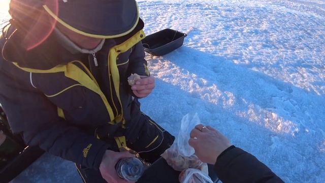 Рыбалка на Чебоксарском водохранилище, Хмелевка, закрытие сезона22-23 смотреть онлайн