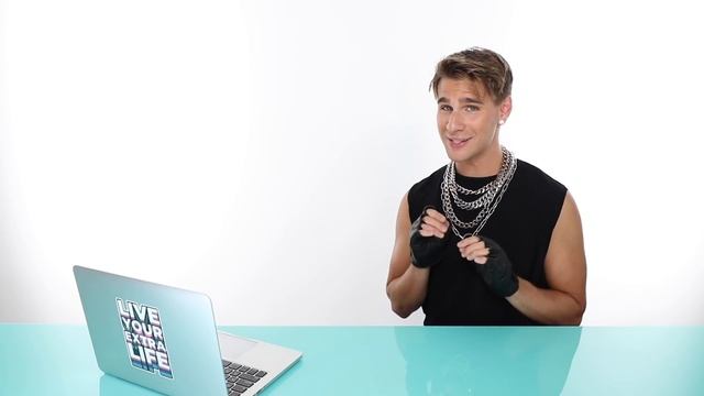 Hairdresser Reacts To Americas Next Top Model Makeovers S.8&9 смотреть онлайн