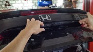 Honda Accord cl 7- cl 9  Снятие и установка  плафона подсветки заднего номера , замена ламп !