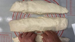 Итальянская Чиабатта на закваске Левито Мадре! 50% влажности  ❤️Получилось с первого раза!