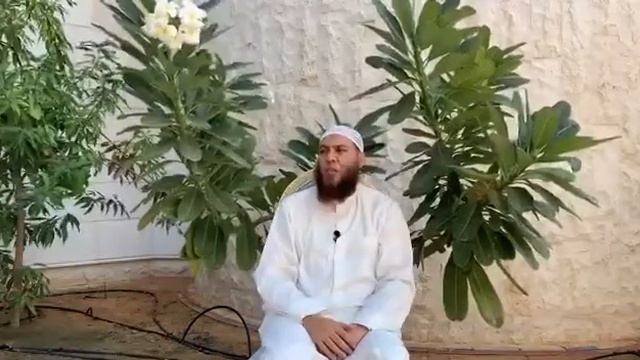 Что делать при выходе на молитву (намаз) | Шейх Хайсам Сархан смотреть онлайн