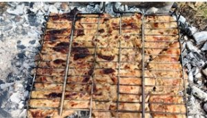 Маринад для шашлыка, мясо получается сочным и нежным. ШАШЛЫК из НУТРИИ.