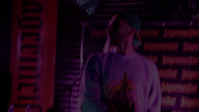 L'One - Перед самым выходом на сцену смотреть онлайн