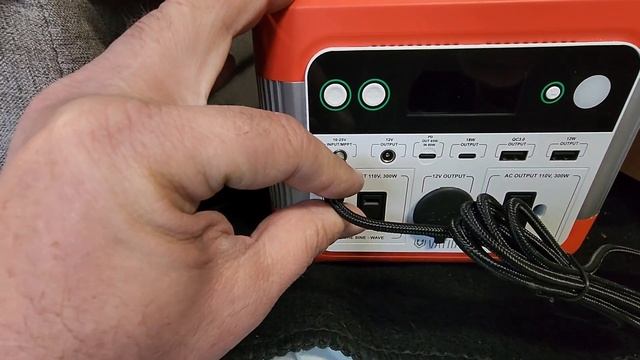 VATID 300 watt gasless 110v portable power station pure sine wave with USB and 12 volt output смотреть онлайн
