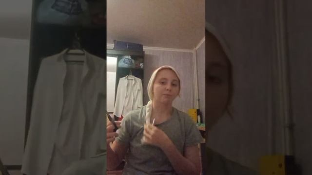 2_5433972835984881292.mp4