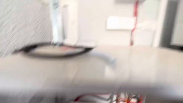 Deye 6kw hybrid single phase solar inverter in parallel connection with 5kwhr lifepo4 battery смотреть онлайн