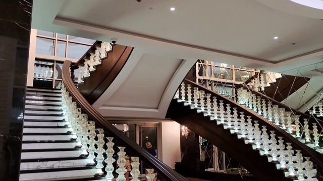 Alva Donna Exclusive Belek 5*. Вечерами в барах отеля #путешествия #турция #еда смотреть онлайн