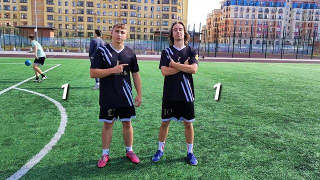 ШЕРШЕНЬ vs СЕРДЖИНЬО! ДУЭЛЬ ЗАКОНЧИЛАСЬ СЕНСАЦИЕЙ! смотреть онлайн