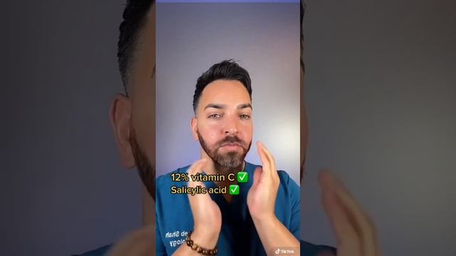 How a dermatologist layers serums ?? смотреть онлайн