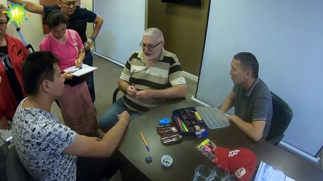 су-джок синие губы синие пальцы стал долгожителем после одного приёма у доктора смотреть онлайн