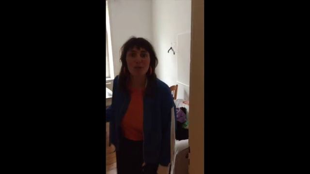 Ein Premierentag in Zeiten von Corona – Leona Grundig смотреть онлайн