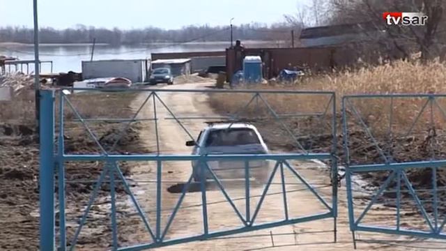 Нет самовольному мини-порту в Усть-Курдюме смотреть онлайн