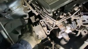 Снятие генератора Saab 9-3 2.0t