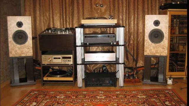 Audio Note AN-J, Audio Innovations CLASSIC STEREO 25. DISTANT LOVER BY VANESSA FENANDEZ.
