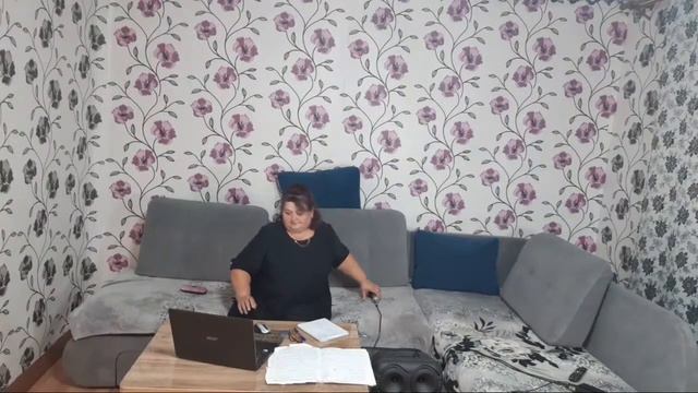 Вечером в Лоркиной Деревне 🥳 Поём Песни смотреть онлайн