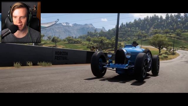 100 ÉVES AUTÓ, MODERN KOCSIK ELLEN! ⚡ | Forza Horizon 5 - #13 смотреть онлайн
