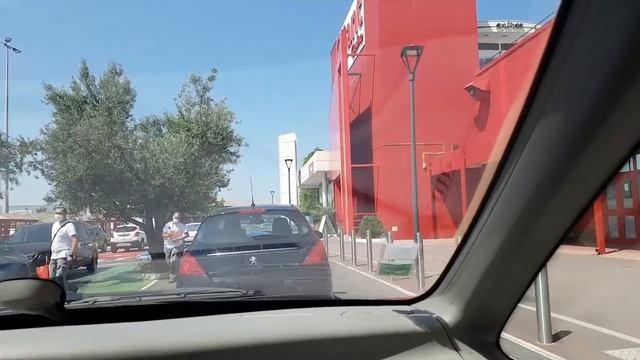 ФРАНЦУЗСКАЯ СВЕКРОВЬ ДАРИТ ПОДАРКИ РУССКОЙ НЕВЕСТКЕ. КУПИЛИ НОВУЮ МУЛЬТИВАРКУ ЗА КОПЕЙКИ смотреть онлайн