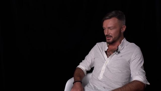 10 глупых вопросов ХОРЕОГРАФУ | Алексей Карпенко смотреть онлайн