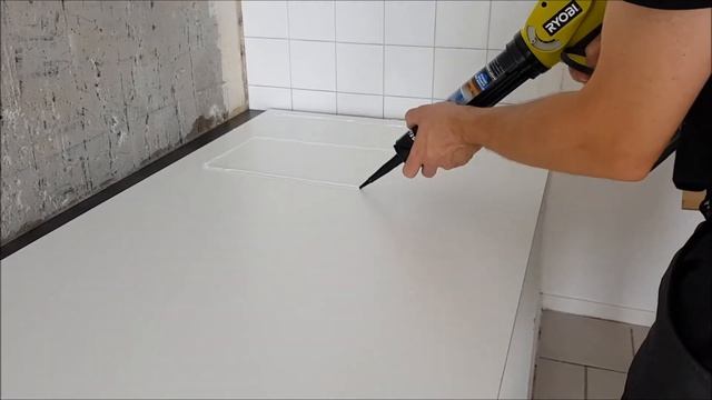 demo tuto test Pistolet cartouche Ryobi ONE+ 18V / Ryobi ONE+ Cordless Caulking Gun CCD180MGH смотреть онлайн