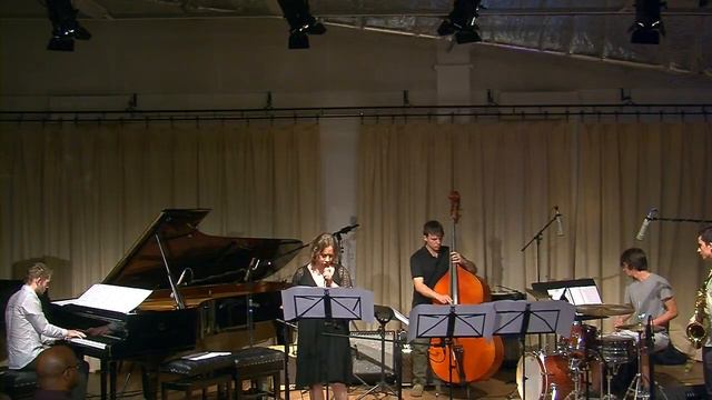 Ruth Wilson sings The Windmills of Your Mind, arranged and scored by Ruth Wilson смотреть онлайн