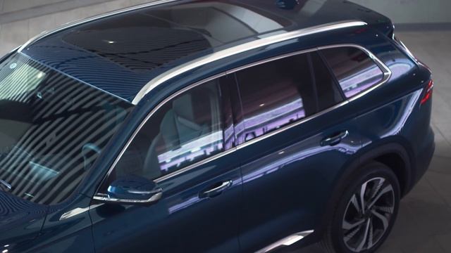 Exclusive First Look at Geely Auto’s New Premium Flagship SUV Xingyue L смотреть онлайн