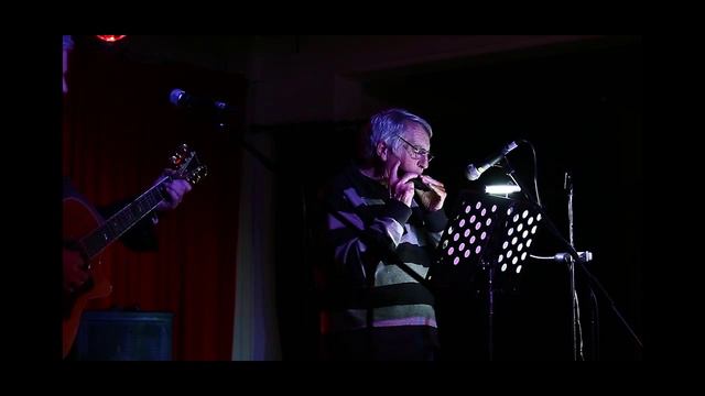 Michael J Roberts and Fred Brown - My Man's Gone Now (George Gershwin) смотреть онлайн