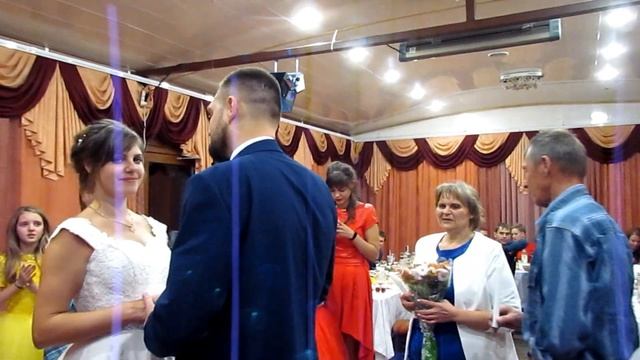 Семейный очаг и последний танец молодоженов на свадьбе 2019 смотреть онлайн