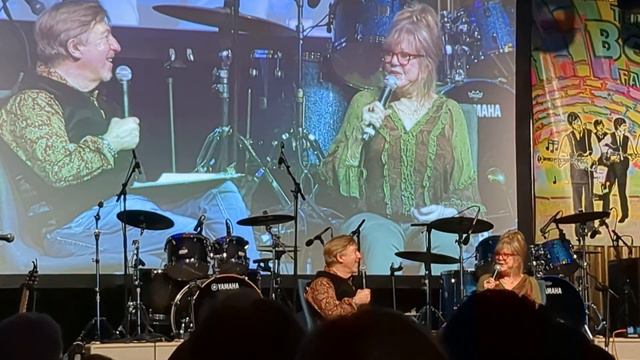 Pattie Boyd talks about her first interaction with George Harrison at the NY Beatles fest. 4/1/2023 смотреть онлайн