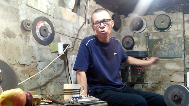 История из зоны как рыцидивист обокрал верующих. Байка рыцика украл икону думал чёрт. смотреть онлайн