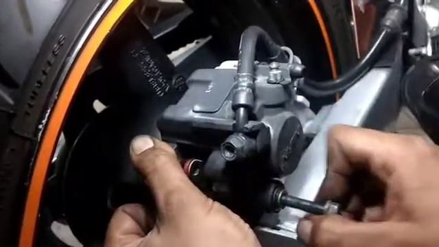 CB600: HORNET 2007 ..Freio traseiro ✌️#hornet смотреть онлайн