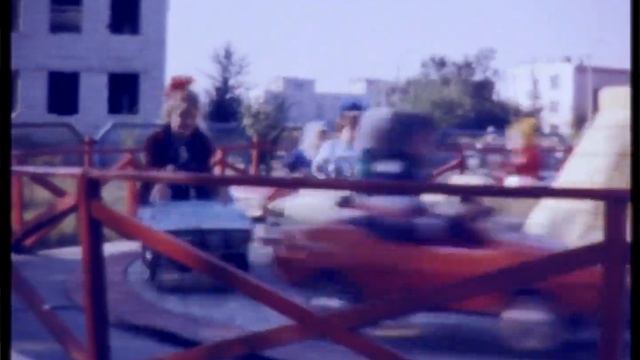 Счастье - папа, мама, лето и я, 1983 год, Саратовская область, Балаково смотреть онлайн