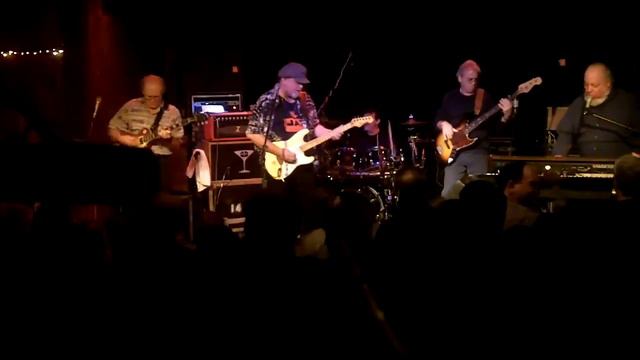 The Radiators @ Fitzgerald's in Chicago - Solomon Burke's "Cry To Me" смотреть онлайн