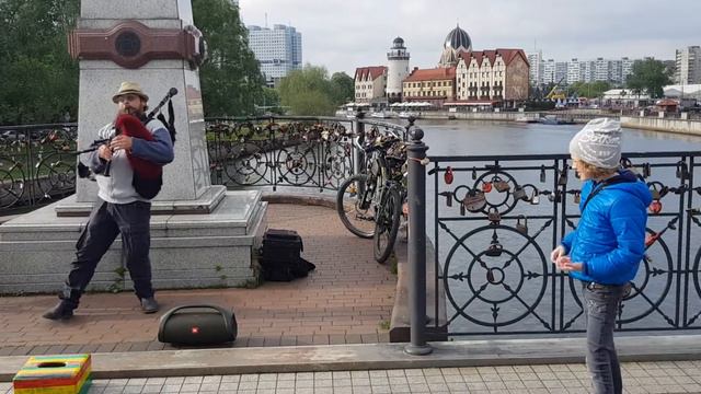 Уличные музыканты смотреть онлайн