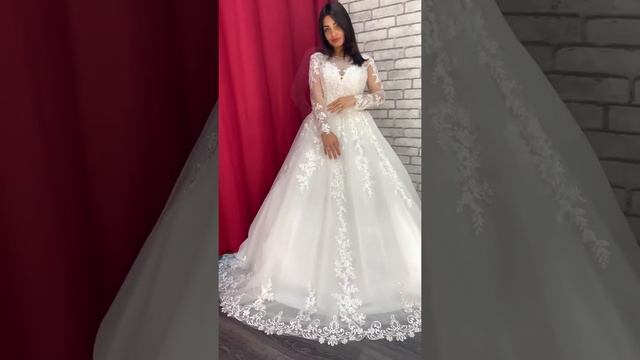 Пышное свадебное платье с рукавами смотреть онлайн
