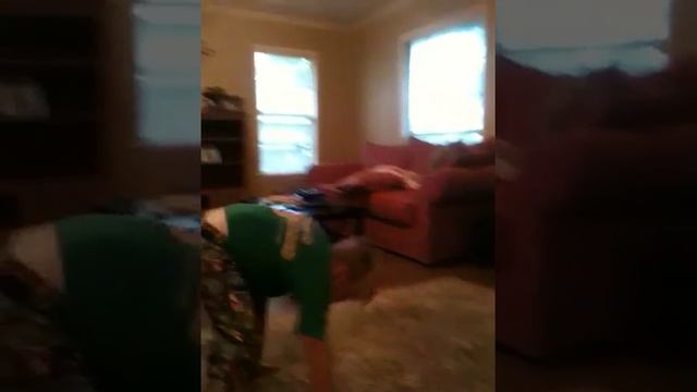 Breaking it down with Jake Thomas смотреть онлайн