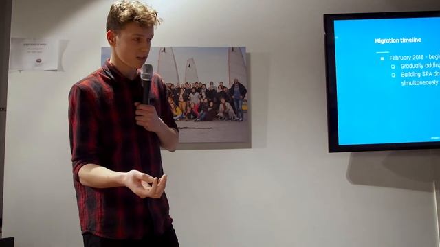 Adding a GraphQL Layer on Top of a Large Django App [GraphQL Paris, 24.01.2019] смотреть онлайн