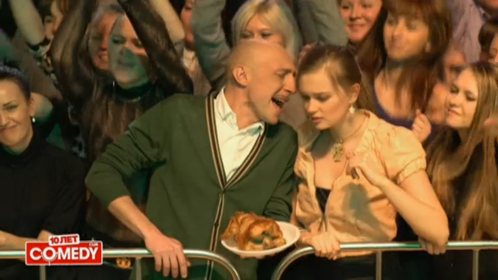 Серж Горелый - С девушкой на концерте смотреть онлайн