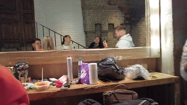 Будни бабушки Агаты - Клип Давы, Хоккей, День Рождения смотреть онлайн