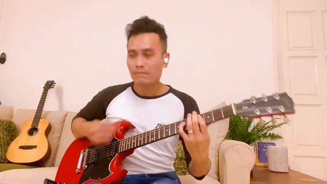 My Chemical Romance - Helena (guitar cover) смотреть онлайн
