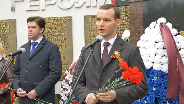 Вахты памяти в День Победы смотреть онлайн